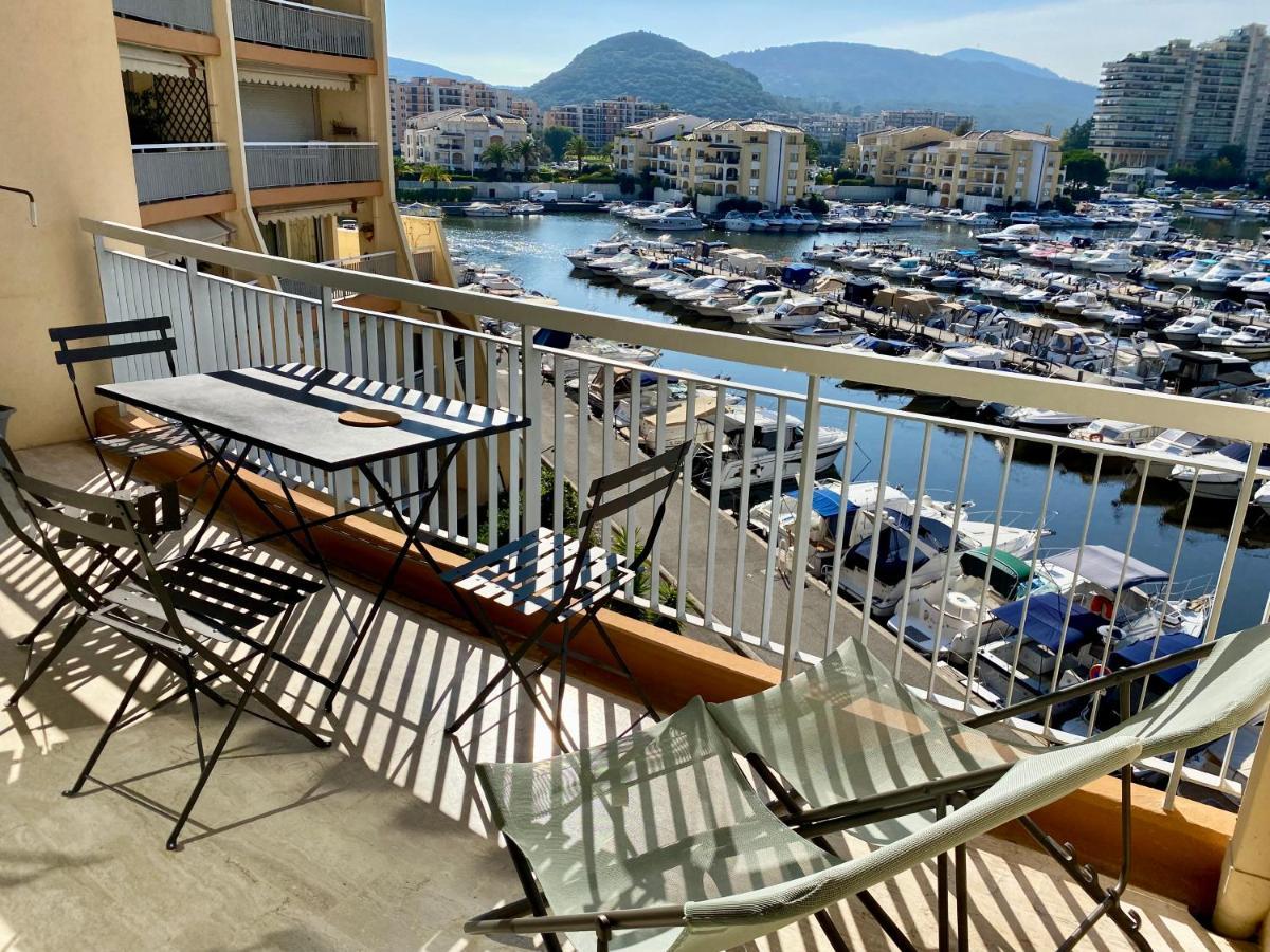 Appartement Lumineux 6 Places Avec Vue Sur Marina Mandelieu Exteriér fotografie